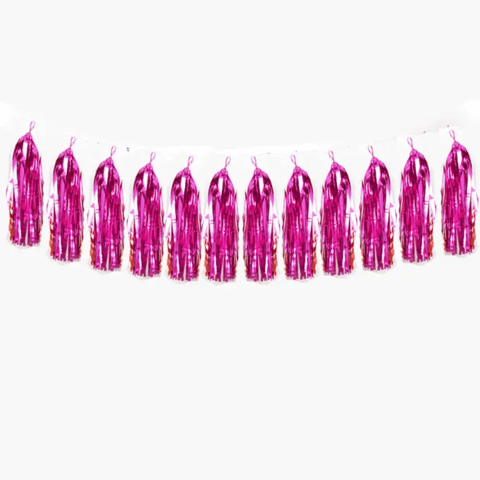 Bannière Pompons Cerise - Borosino - FDS